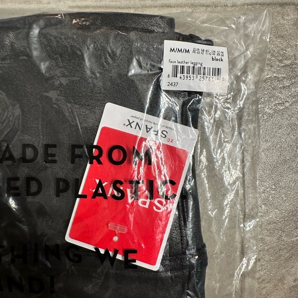 Spanx Faux Leather leggings M - Picture 4 of 9